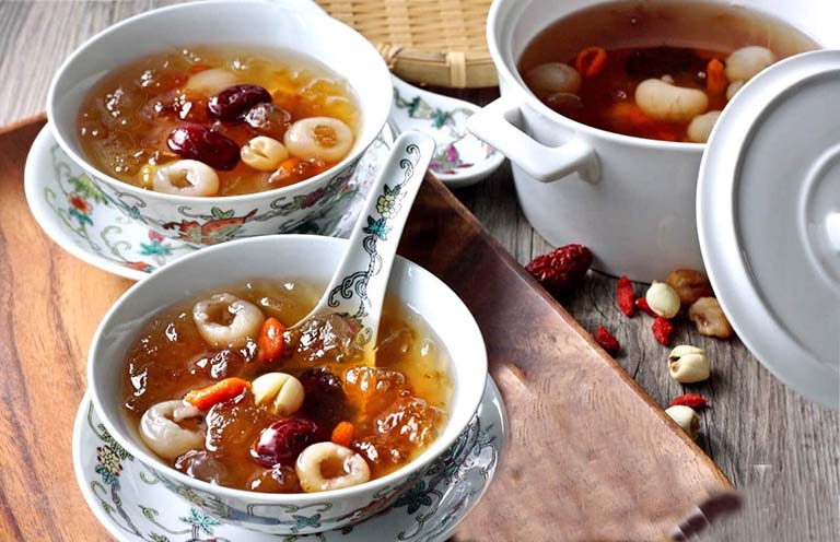 yến chưng hạt sen